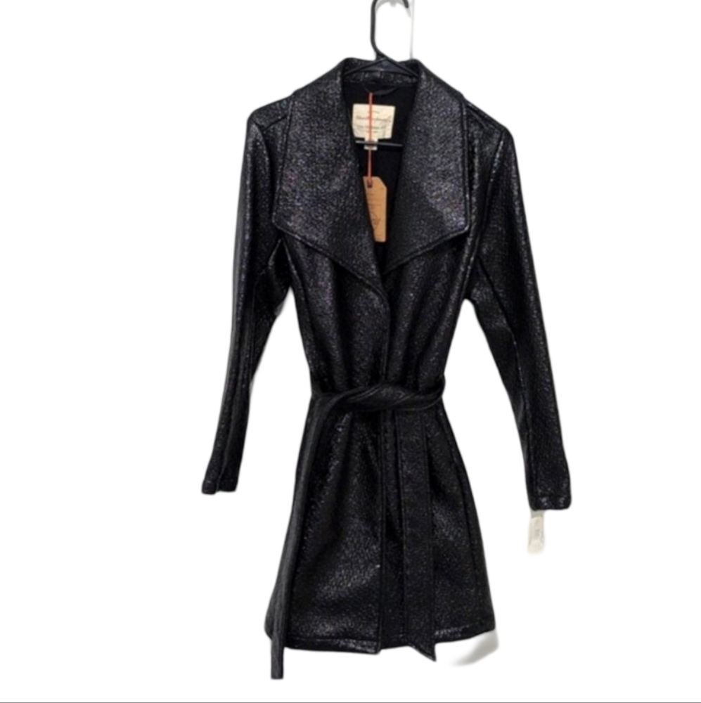 Weatherproof vintage faux leather coat size small nwt